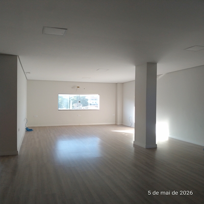SALA COMERCIAL